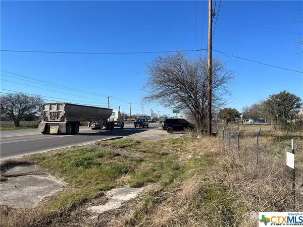 1885 State Highway 46, New Braunfels, TX 78130