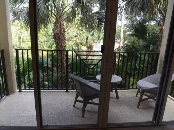 1640 42nd SQ #104, Vero Beach, FL 32960