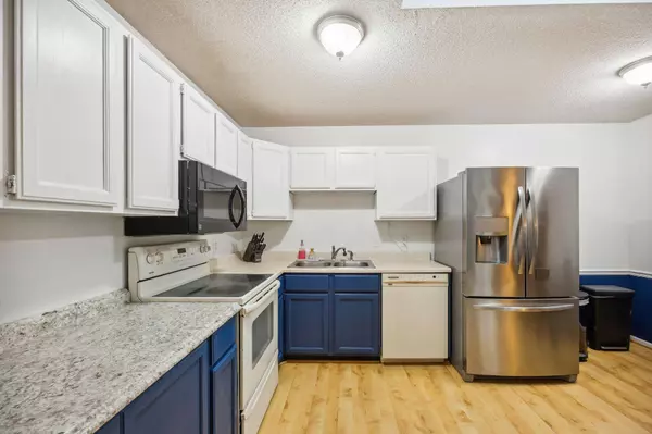 5769 W 135th ST, Savage, MN 55378