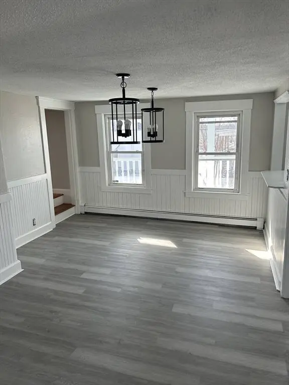 127 West St, Gardner, MA 01440