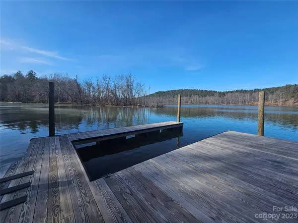 524 Settings BLVD, Valdese, NC 28690