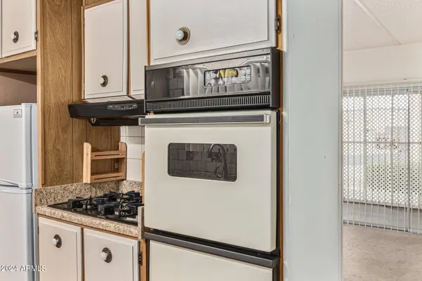 2105 N PIPER Place, Mesa, AZ 85215