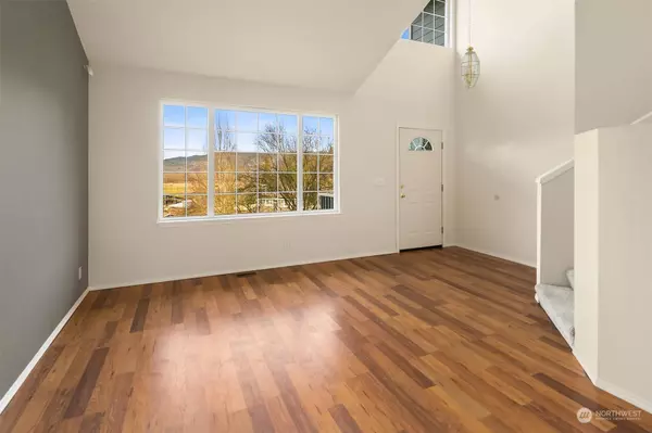 16306 3rd AVE NE, Duvall, WA 98019