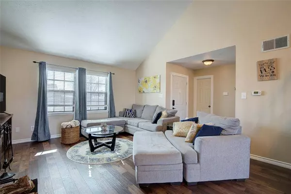 7617 Pebble Beach Drive, Rowlett, TX 75088