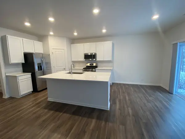 1009 Draper Road, Mchenry, IL 60050