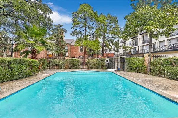 2333 Bering DR #111, Houston, TX 77057