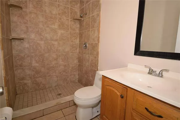 5915 CLEARFIELD AVE, Cocoa, FL 32927