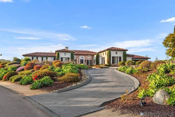 7996 Villas, San Diego, CA 92127