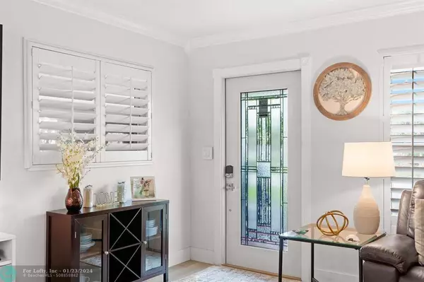 1784 NW 38th St, Oakland Park, FL 33309