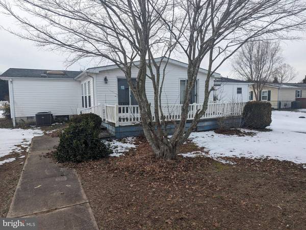 2 BASS DR, Milton, DE 19968