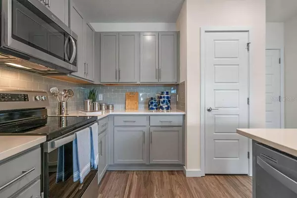 565 JOHN L MICA WAY, Longwood, FL 32750