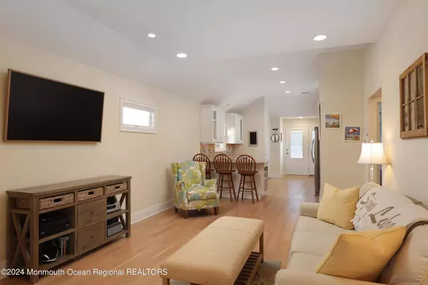 2120 4th Avenue, Spring Lake, NJ 07762