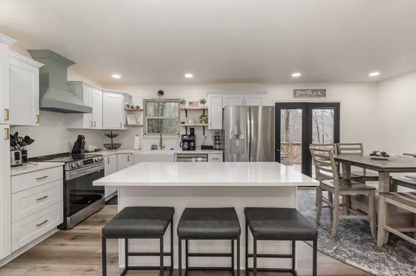 1331 Jackson Cabin Rd, Kingston Springs, TN 37082