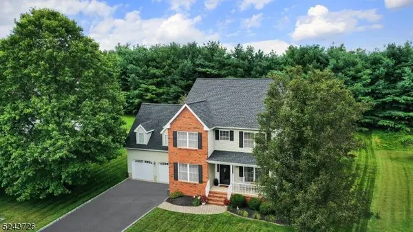 12 Broach Way, Hillsborough Twp., NJ 08844