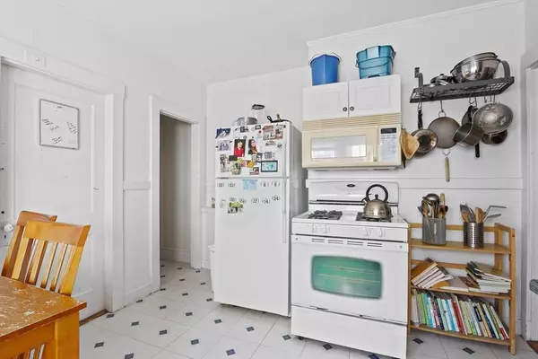 1518 Mystic Valley Pkwy, Medford, MA 02155