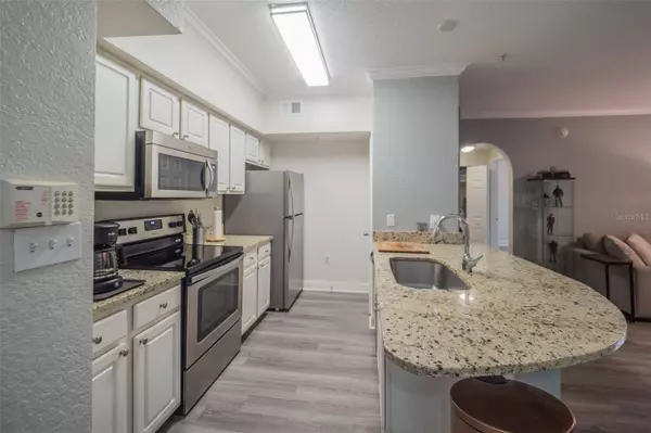 911 N ORANGE AVE #211, Orlando, FL 32801