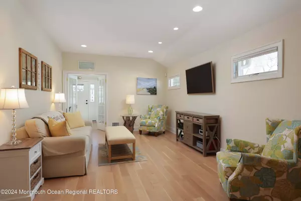 2120 4th Avenue, Spring Lake, NJ 07762