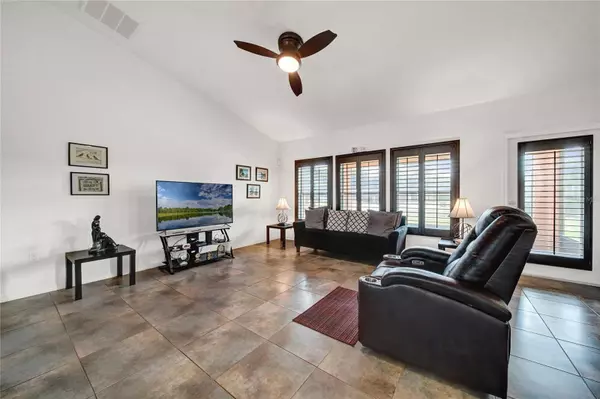 3600 SAIL HARBOR DR, Kissimmee, FL 34746