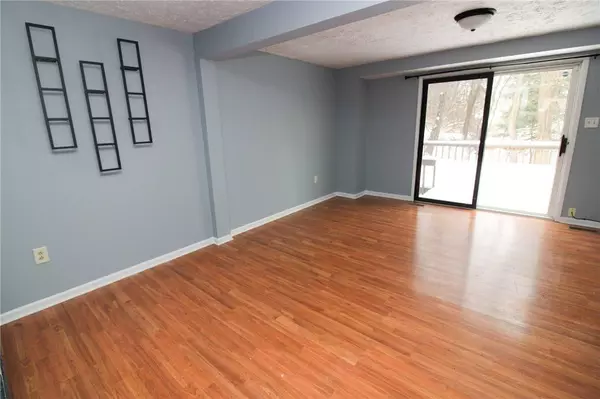 7616 Lafayette Sq, Aliquippa, PA 15001