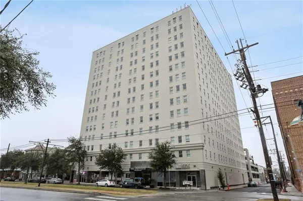 1205 ST. CHARLES AVE #1115, New Orleans, LA 70130