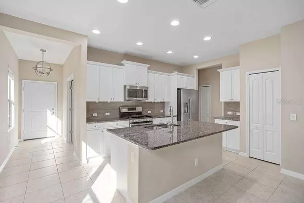 12624 CRYSTAL CLEAR PL, Bradenton, FL 34211