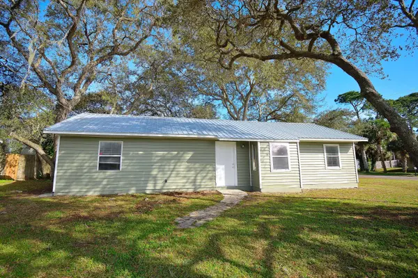 5915 Clearfield AVE, Cocoa, FL 32927