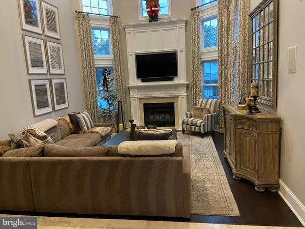 11 PETER HURD WAY, Marlton, NJ 08053