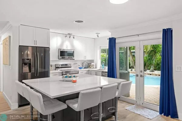 1784 NW 38th St, Oakland Park, FL 33309