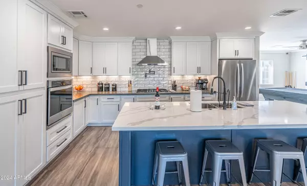 6625 E PALM Lane, Scottsdale, AZ 85257