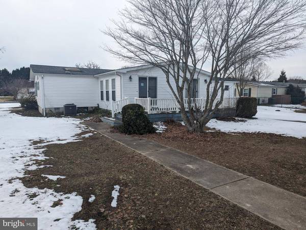 2 BASS DR, Milton, DE 19968