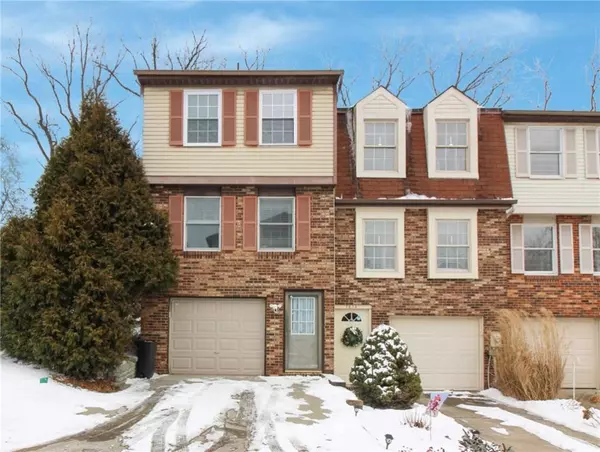 7616 Lafayette Sq, Aliquippa, PA 15001