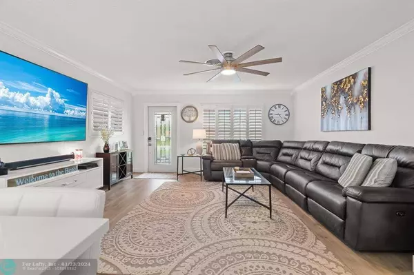 1784 NW 38th St, Oakland Park, FL 33309