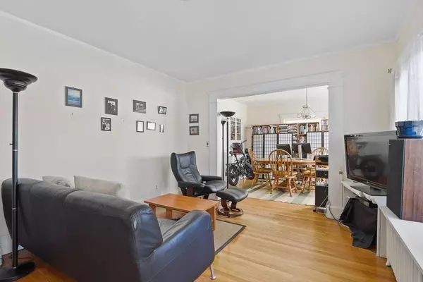 1518 Mystic Valley Pkwy, Medford, MA 02155