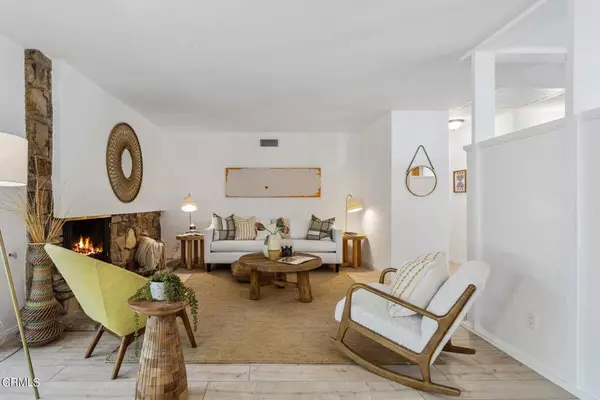 9442 Charrick DR, Tujunga, CA 91042