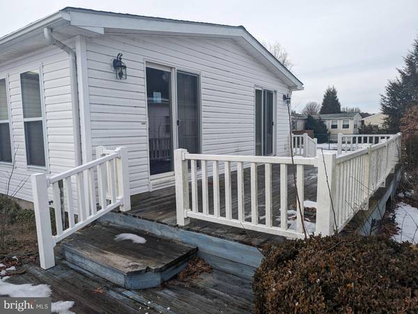 2 BASS DR, Milton, DE 19968