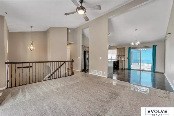 6116 S 191st Street, Omaha, NE 68135