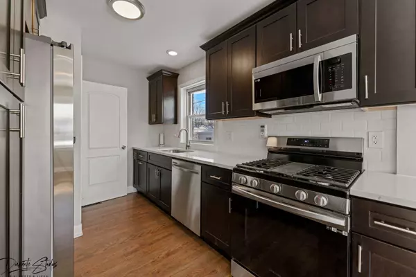 343 Frederick Avenue, Bellwood, IL 60104