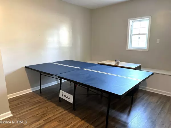 124 Broadleaf Drive, Jacksonville, NC 28546