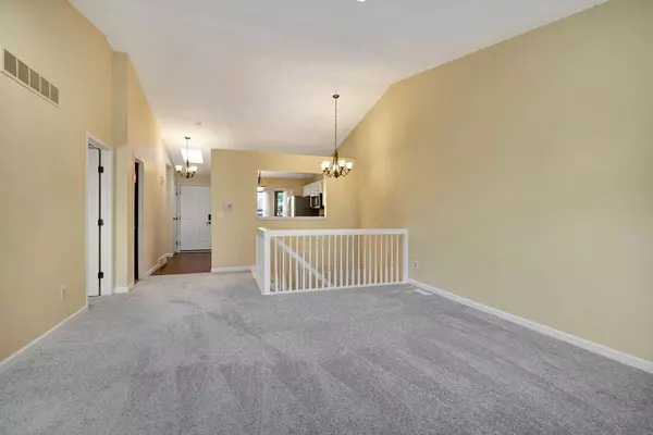 5273 Pros DR, West Chester, OH 45069