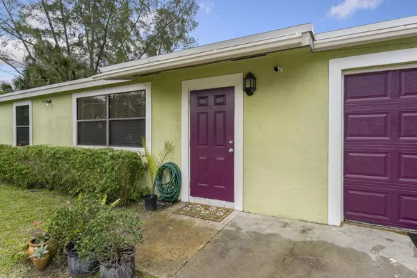 2768 Cherokee RD, West Palm Beach, FL 33406