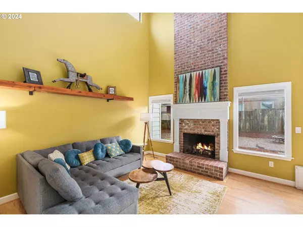 10946 SW 65TH AVE, Portland, OR 97219