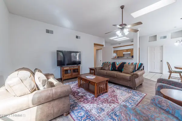 650 Cedardale LOOP, Las Cruces, NM 88005