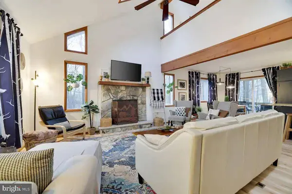 61 LINDSAY MEWS, Albrightsville, PA 18210