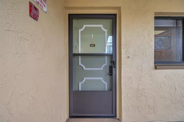 1485 HALSEY DR #201, Dunedin, FL 34698