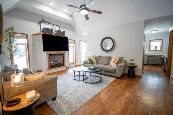 130 Cardinal Lane, Fall River, WI 53932