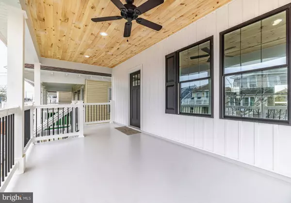 105 SACRAMENTO AVE N, Ventnor City, NJ 08406