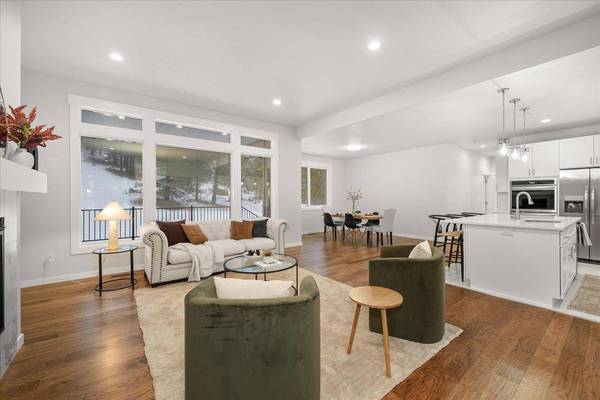 25722 N Ranchette Ct, Chattaroy, WA 99003