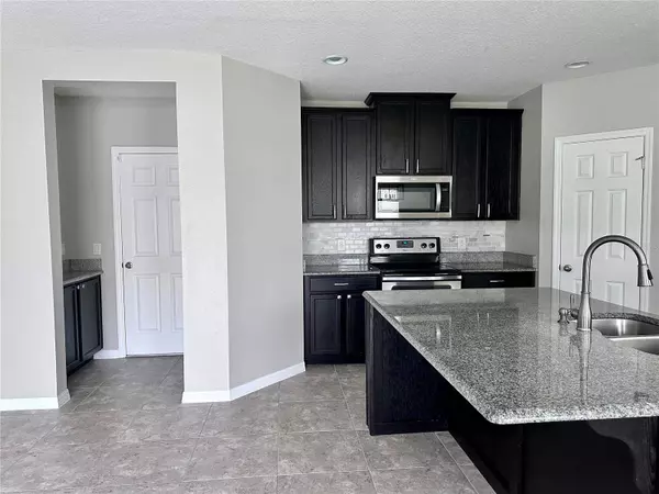 3380 MT VERNON WAY, Kissimmee, FL 34741