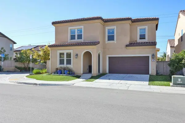948 Rolling Dunes, San Diego, CA 92154