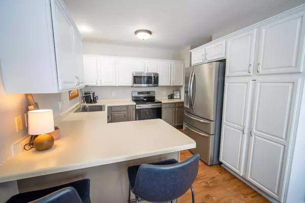 130 Cardinal Lane, Fall River, WI 53932